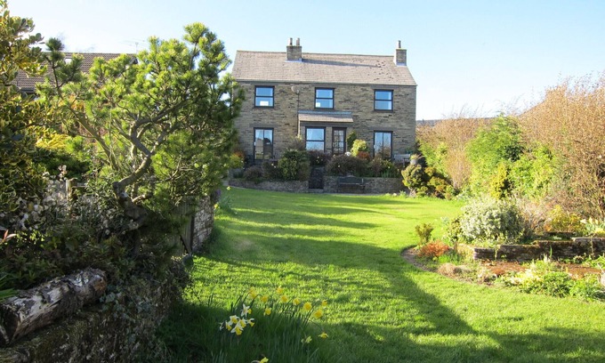 Reeth Cottage | Cedarcroft Cottage Reeth, set in two acres of garden, river, ponds, amazing vie