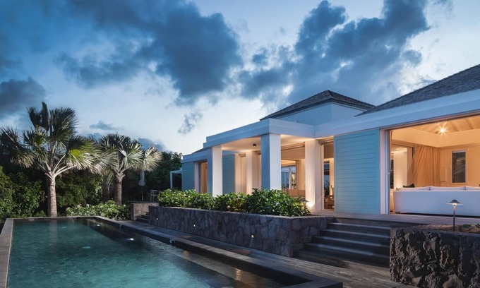 Marigot Villa | Celadon in Montjean by Personal Villas - Luxurious and Elegant Villa