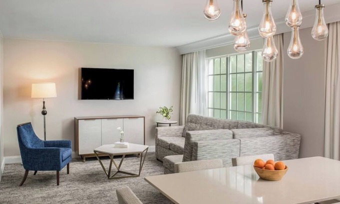 Florida Central Atlantic Coast Apartment | Celebrate Christmas in Orlando at Marriott's Lakeshore Reserve! Dec 22-26