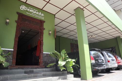 Laweyan House | Cempaka Inn Syariah
