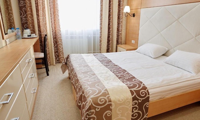 Lys'va Hotel | Center Hotel