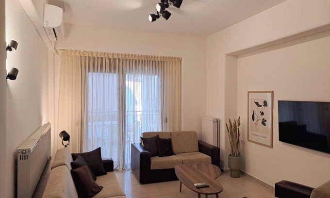 Xanthi Apartment | CENTER o'CLOCK