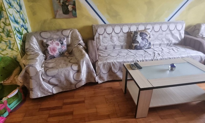Three Oaks Apartment | Center Vintage Apartment, 2 rooms, Sibiu