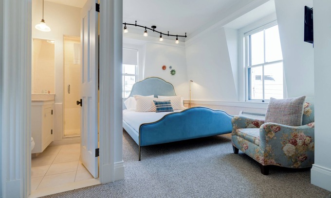 Nantucket Town Hotel | Centerboard