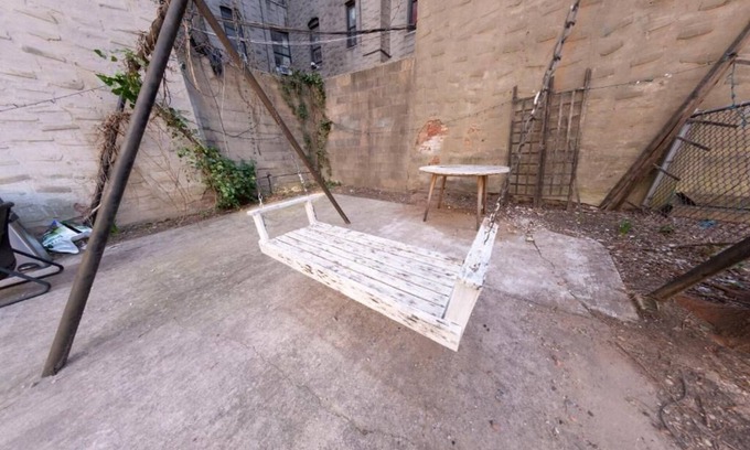 Williamsburg House | Central & Affordable room in Williamsburg shared house Close to Subway & City!