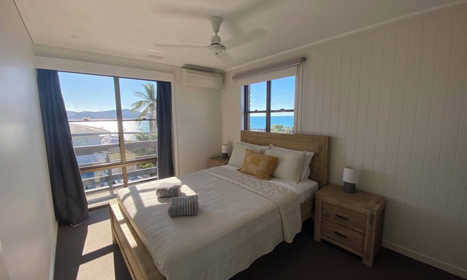 Airlie Beach House | Central Airlie☆Modern☆Sea Views☆Pool☆Free Wifi