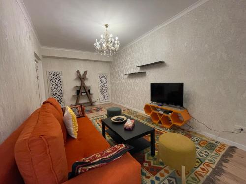 Bishkek Apartment | Central Apartment in Golden Square