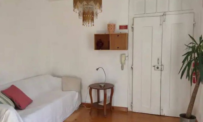 Santa Isabel Apartment | Central Apartment in Old Town