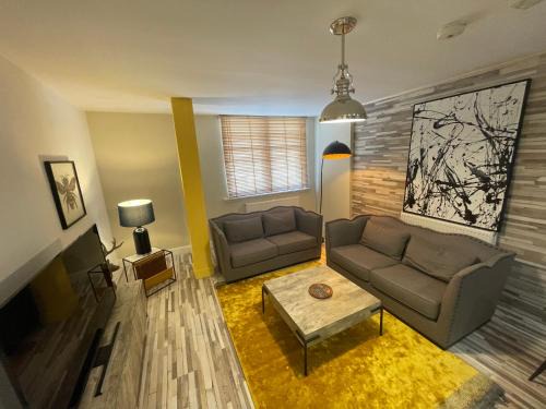 Murthly Apartment | Central Apartment - Moderna