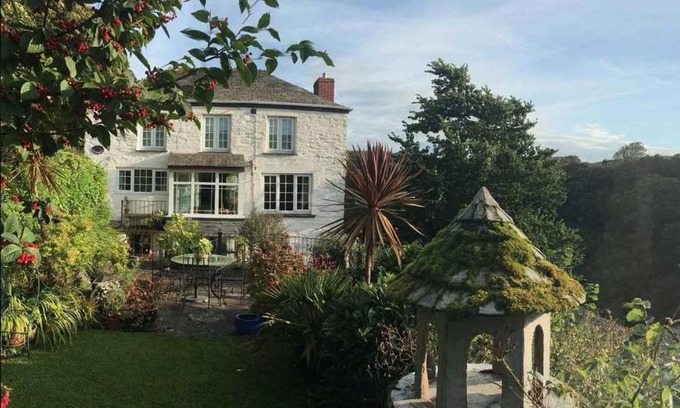 Boscastle Apartment | Central Boscastle studio flat