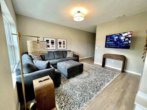 Cedar Falls Apartment | Central Cedar Falls New Construction Townhome!