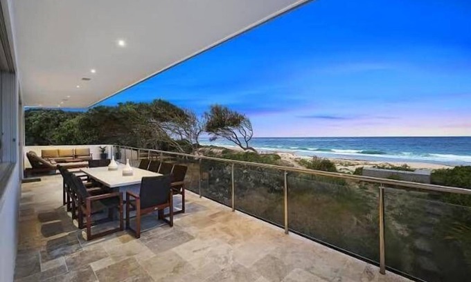 Noraville House | Central Coast Beach House