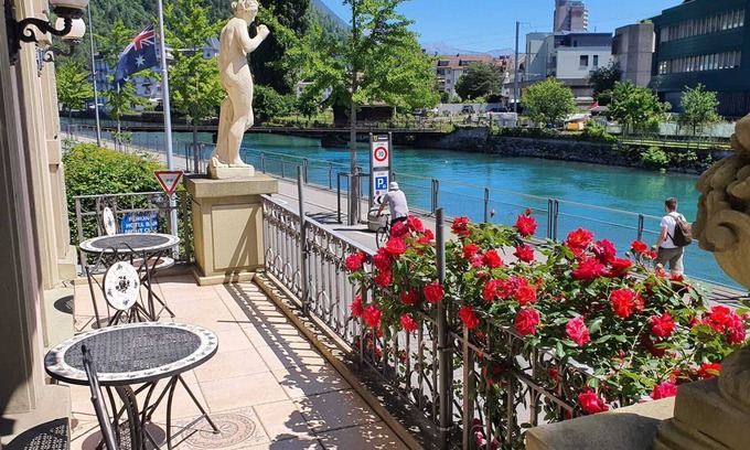 Unterseen Hotel | Central Continental Hotel