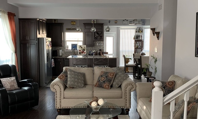 Ederville House | Central Gem! 10 minutes to AT&T stadium, Rangers Ballpark, and Six Flags!