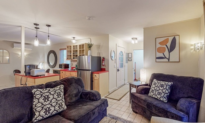 Bar Harbor Cottage | Central guest house with patio & washer/dryer - walk to ocean, shops & dining