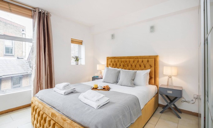 Farringdon Apartment | Central Holborn, lovely and bright apartment for 4, Air-Con