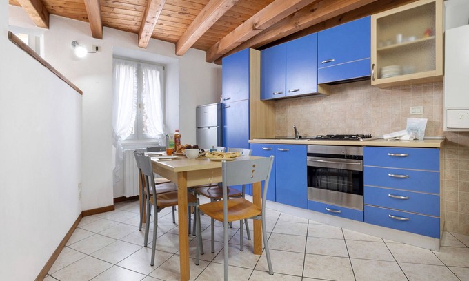 Gargnano Apartment | Central Holiday Apartment"Gargnano"