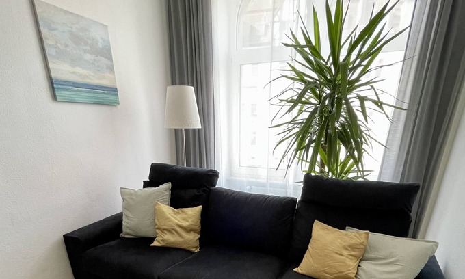 Daberstedt Apartment | Central holiday apartment Clara 10 minutes away from the main station