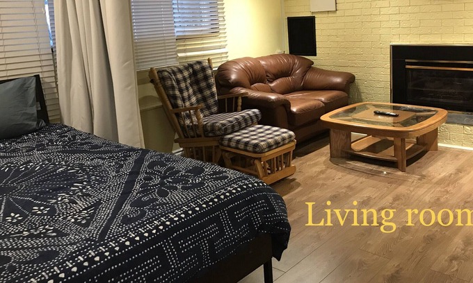 Guildford House | Central HomeStay near Vancouver
