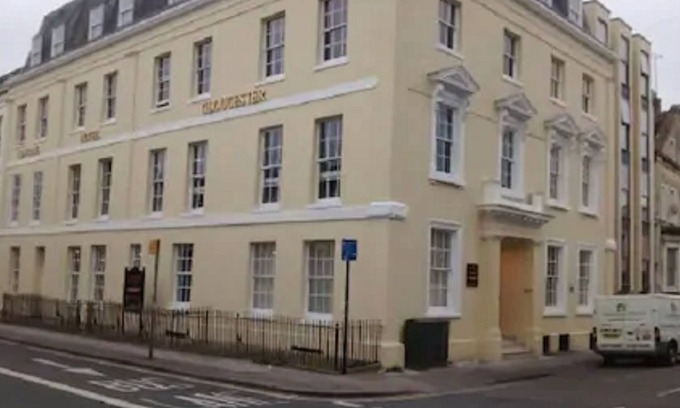 Gloucester Hotel | Central Hotel Gloucester by Roomsbooked