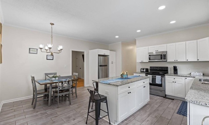 Harrisburg House | Central in Augusta|Quiet|Firepit|Pet Friendly