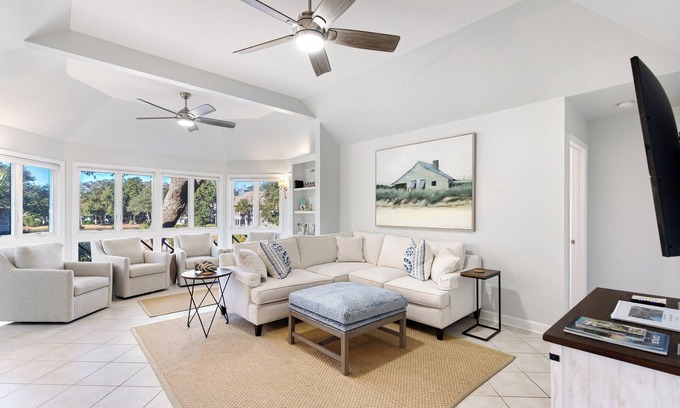 Kiawah Island Condo | Central Kiawah Location! 2BR, Incredible Water Views, 2nd Floor, Walk to Beach!