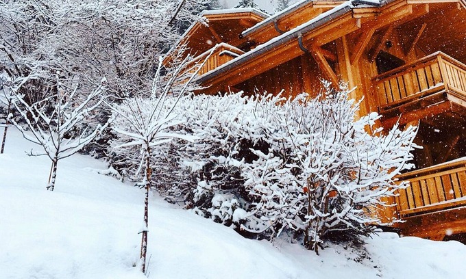 Morzine Apartment | Central location Luxury 2 bed 2 bath Apartment
