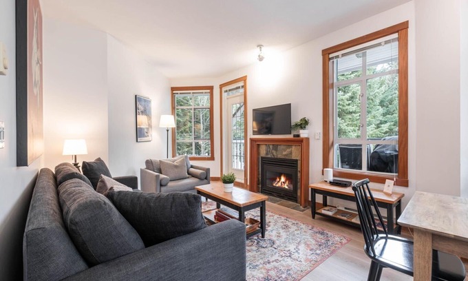 Whistler Condo | Central location spacious 2 BDR | BBQ | Pet friendly | Free parking