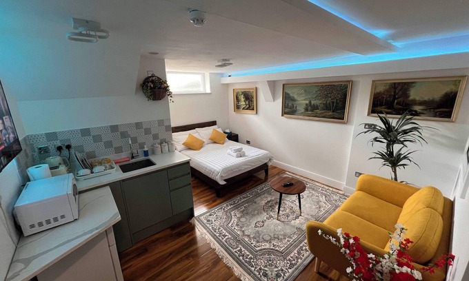 Luton Apartment | Central Luton Executive Suite