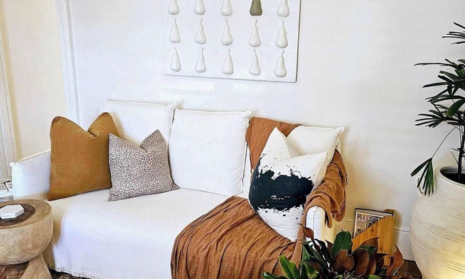 Orange House | Central Luxe Villa - Beautiful Heritage Studio