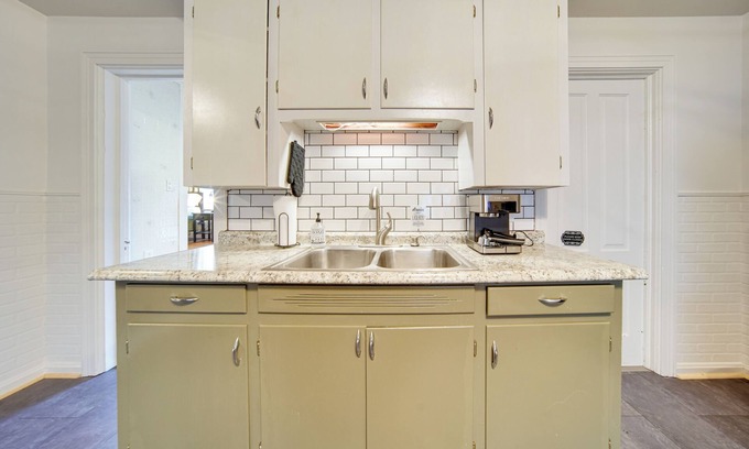 Meadville Apartment | Central Meadville Apartment - Walk to Downtown!