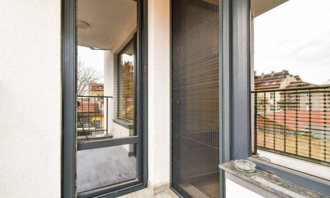 Sofia City Center Apartment | Central | Nomad Friendly | Modern Building