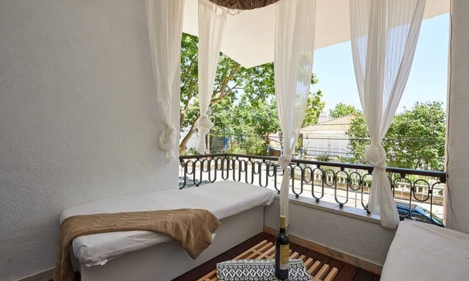 Cascais Apartment | Central Oasis Apartment by Portugal Portfolio