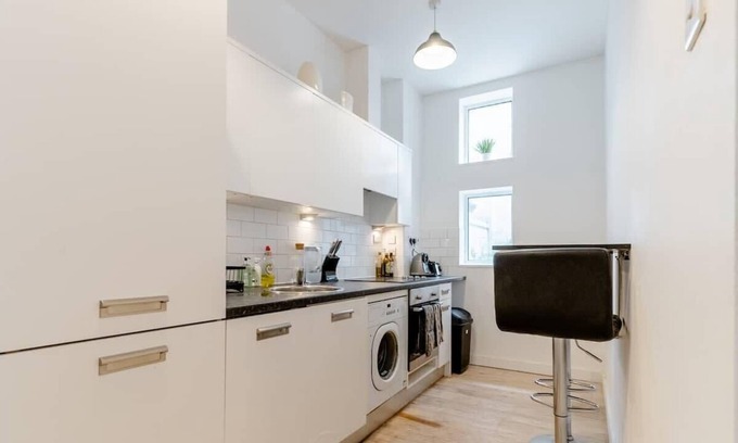 Bristol Old City Apartment | Central One Bedroom flat in Corn Street
