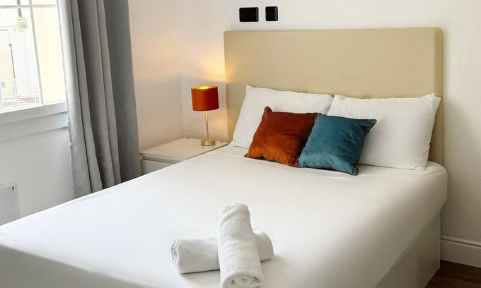Gibraltar Apartment | Central Penthouse Suite