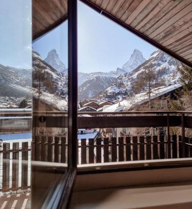 Zermatt Apartment | Central Penthouse with Matterhorn view