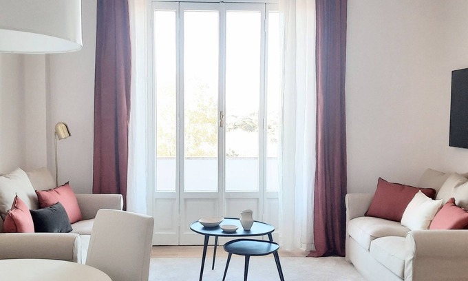 Nomentano Apartment | Central, Penthouse with Panoramic view of Rome!