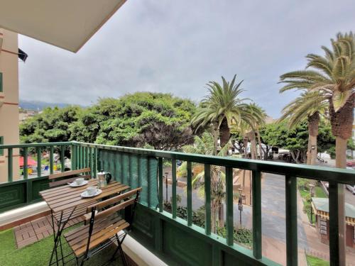 Puerto de la Cruz Apartment | Central Plaza
