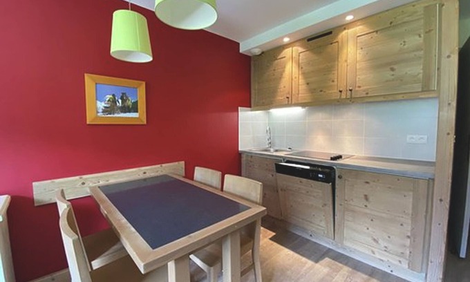La Perriere Apartment | Central Ski-In/Out Apartment, Parking & Pets Allowed
