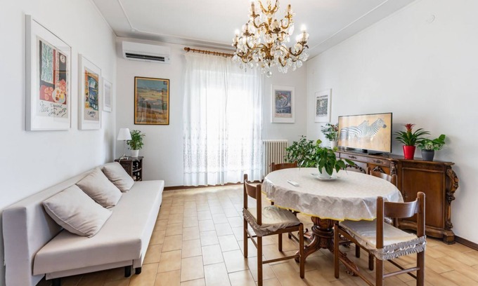 Pescara Apartment | Central Station Terrace Apartment near the sea
