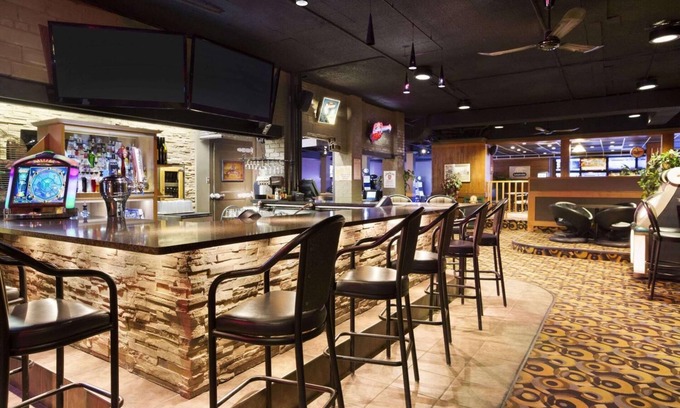 Lloydminster Hotel | Central Suite Hotel