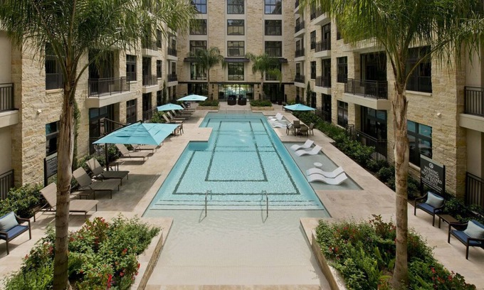 The Galleria Condo | Centrally located 1 bedroom condo in Galleria