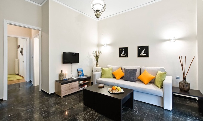 Pasalimani Apartment | Centrally located apartment and yet quiet living.