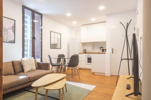 Embajadores Apartment | Centrally located apartment in Madrid