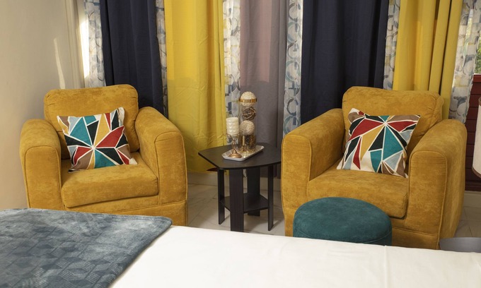 Constant Spring Apartment | Centrally located Cozy Studio