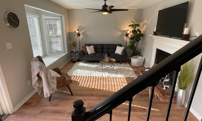 Augusta House | Centrally located, fenced in backyard