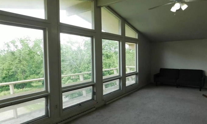Ithaca House | Centrally Located Ithaca 3-bed w/Lake Views!