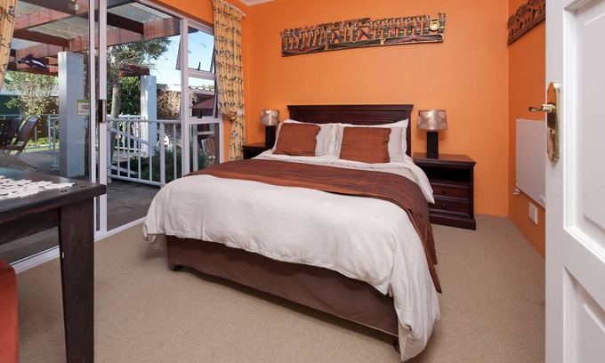 Eastcliff House | Centrally located two bedroom apartment in prime location