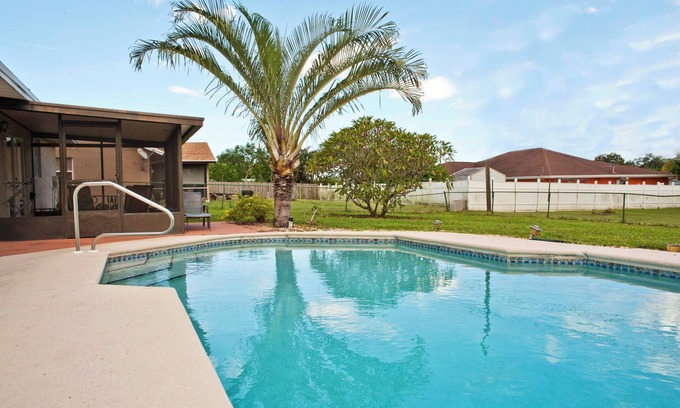 Port Saint Lucie House | Centrally located 3Br/2Ba Pool Home available for LONGER STAYS!