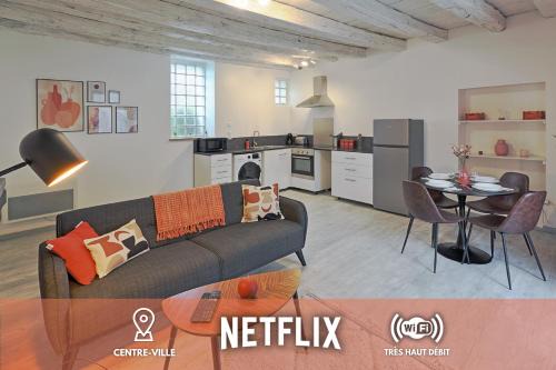 Nozay Apartment | Centre-ville - Fibre - Netflix - T2 LE RIEFFEL